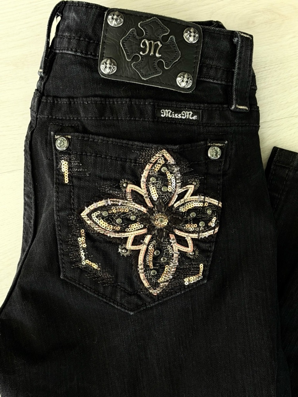 Miss Me Buckle Signature Skinny Jeans Black JY598655 29/31 Long Embellished